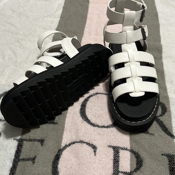 Union Bat platform sandals - Picture 3 of 3